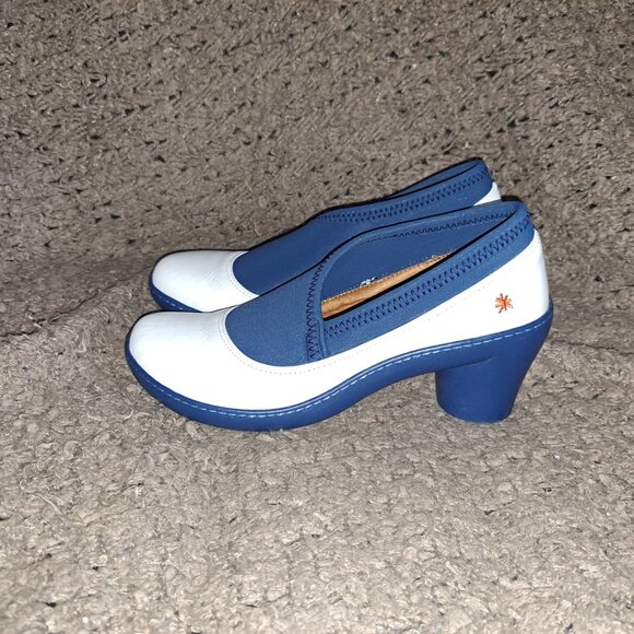 THE ART COMPANY-White Leather & Blue Nylon Sock Sneakers-Size 37/6.5-Near Mint - Picture 2 of 8